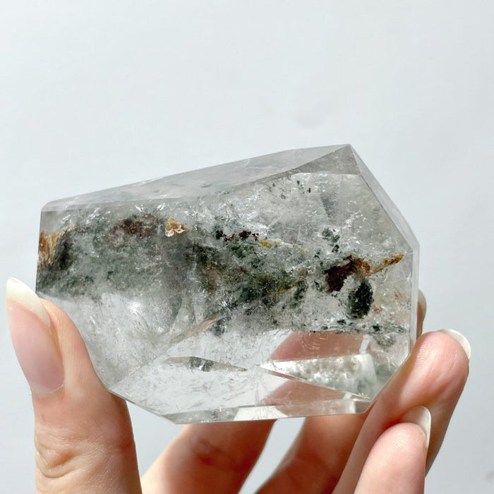 7 Pieces Beautiful Garden Quartz Free Form