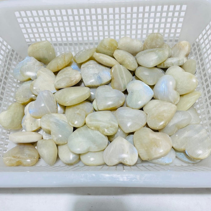 66 Pieces High Quality Moonstone Heart