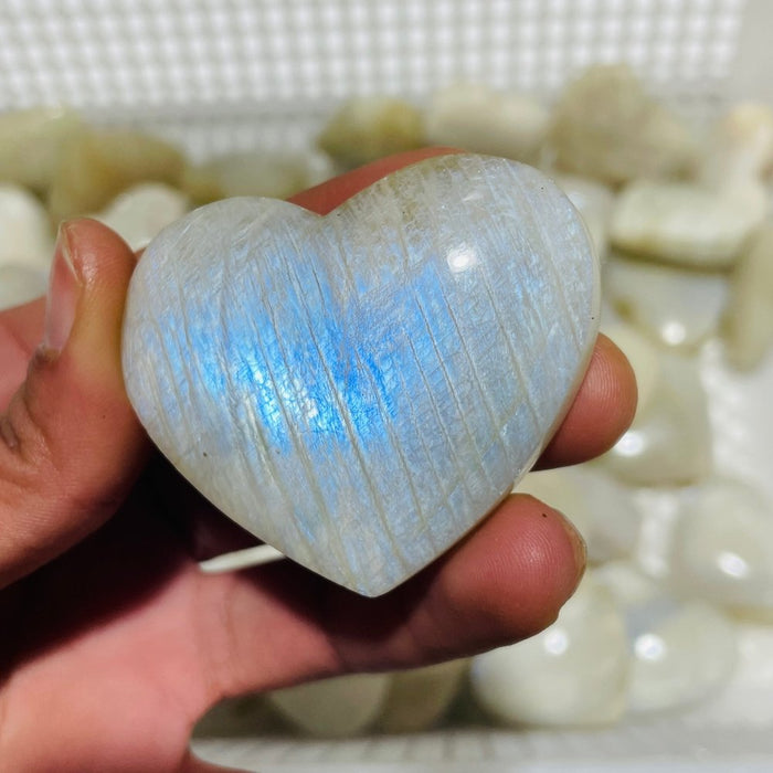 66 Pieces High Quality Moonstone Heart