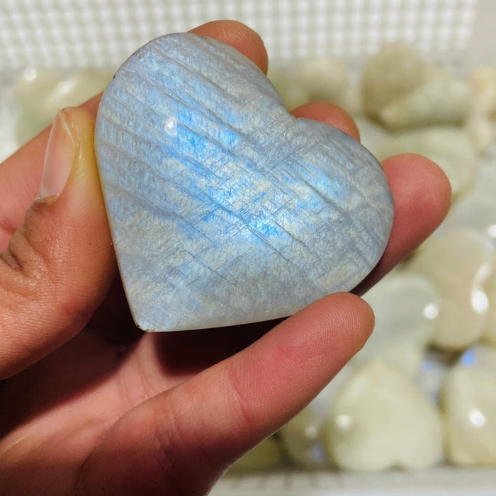 66 Pieces High Quality Moonstone Heart