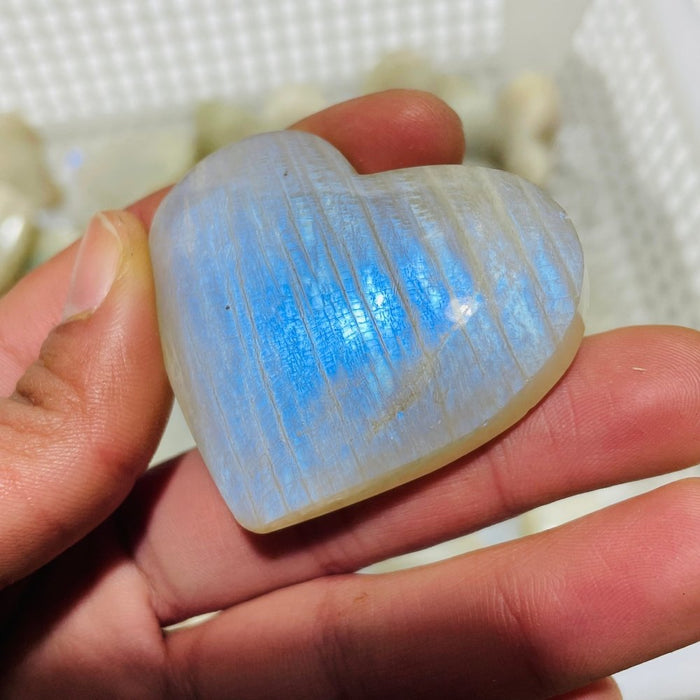 66 Pieces High Quality Moonstone Heart