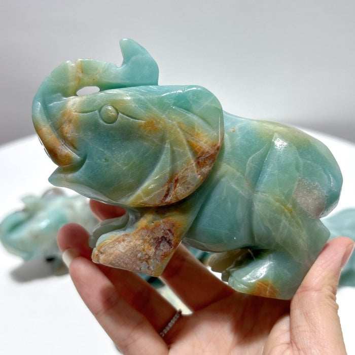 8 Pieces Caribbean Calcite Elephant Carving