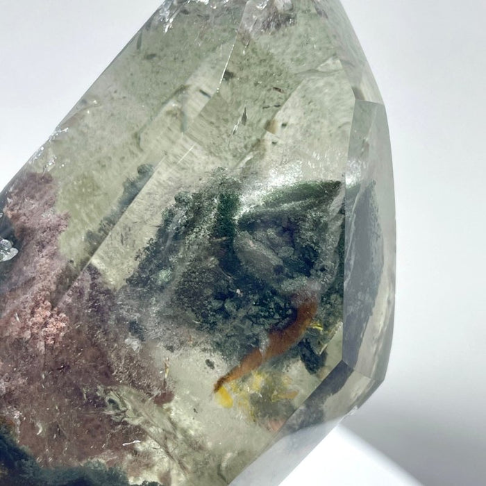 Beautiful Garden Quartz Colorful Tower