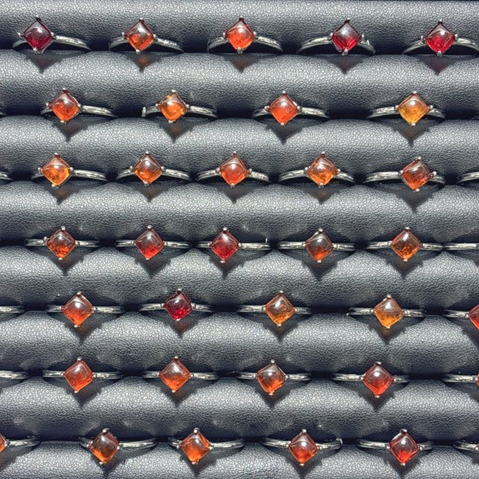 Beautiful Garnet Rhombus Ring Wholesale