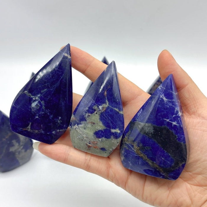 Deep Blue Sodalite Arrow Head Shape Crystal Wholesale