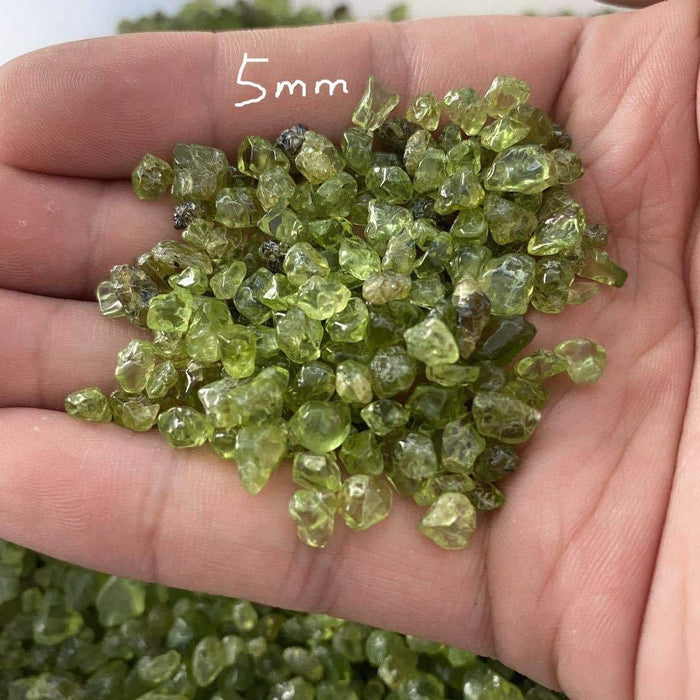 High Quality Peridot Gravel Chips Wholesale