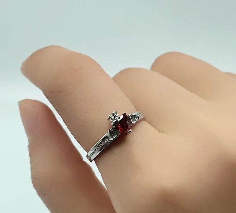 Garnet Cut Faceted Heart Ring Bat Crown Wholesale