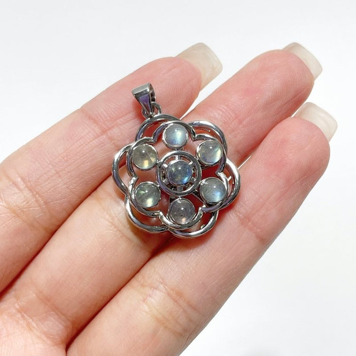 Labradorite Flower Shape Rotatable Pendant Wholesale
