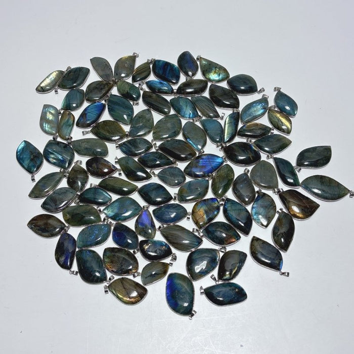 Labradorite Leaf Shape Pendant Wholesale