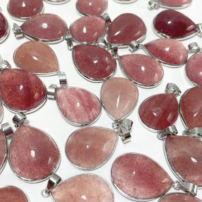 Strawberry Quartz Teardrop Shape Pendant Wholesale