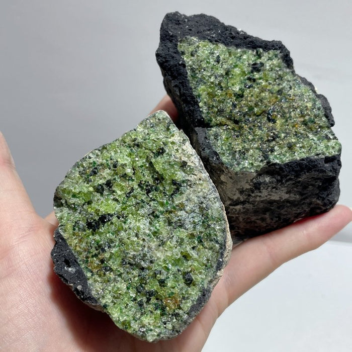 10 Pieces Peridot Raw Stone Specimen