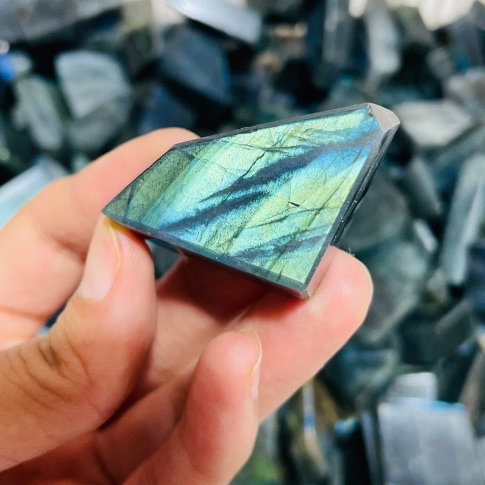 217 Pieces Beautiful Labradorite High Quality Small Free Form