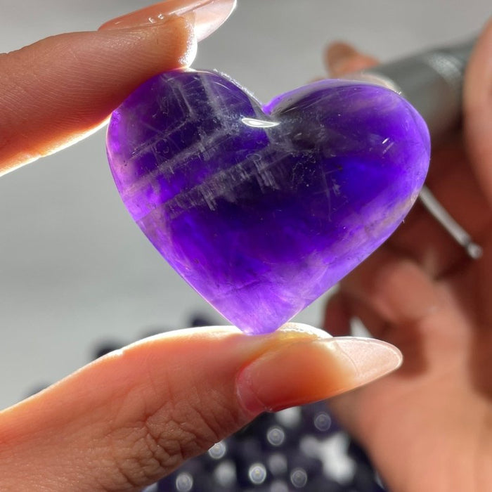 127 Pieces High Quality Deep Purple Chevron Amethyst Heart Crystal