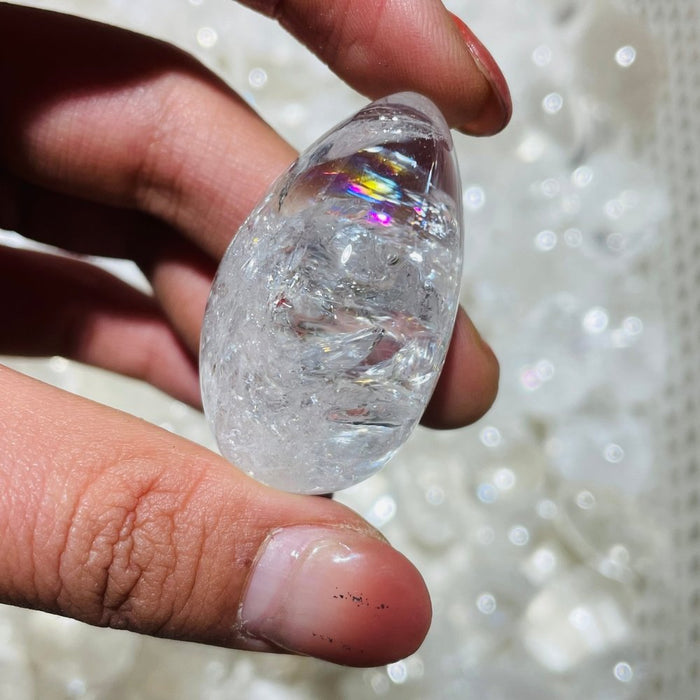 132 Pieces Rainbow Clear Quartz Tumbled