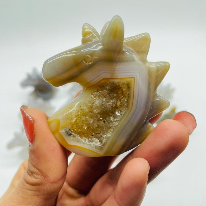 14 Pieces Geode Druzy Agate Stand Beautiful Unicorn Carving
