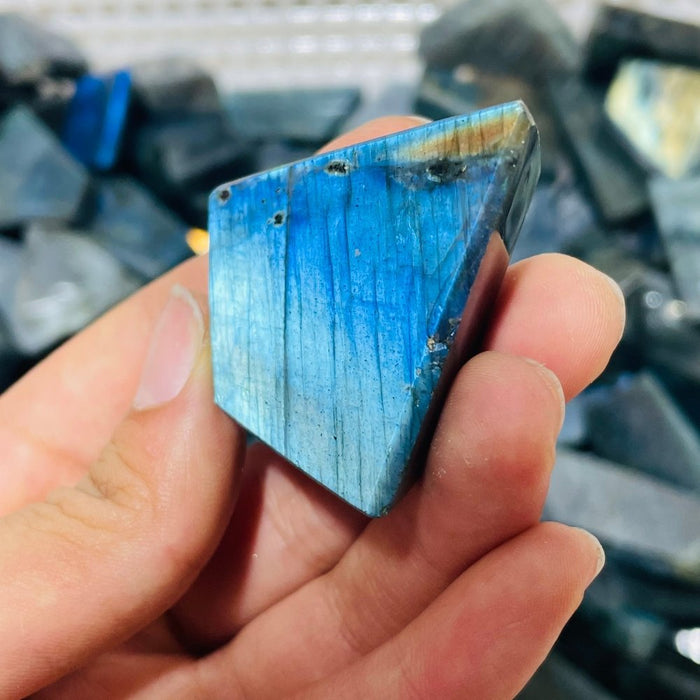 155 Pieces High Quality Small Labradorite Free Form