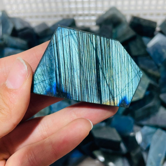 155 Pieces High Quality Small Labradorite Free Form