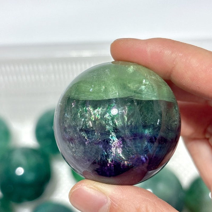 16 Pieces Green Fluorite Spheres With Rainbow