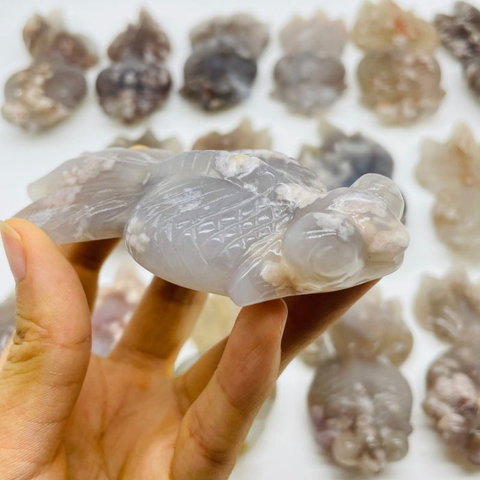 16 Pieces Sakura Flower Agate Beautiful Goldfish Carving