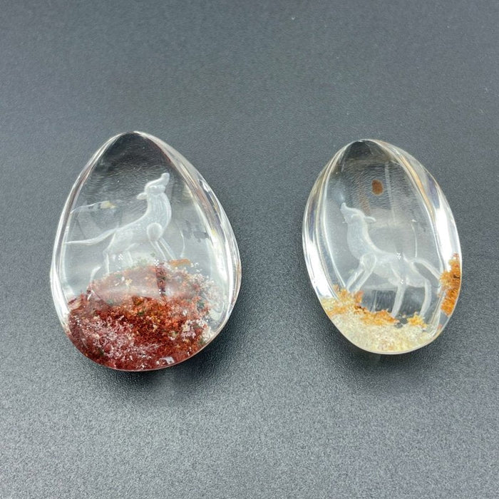 2 Pieces Beautiful Deer Garden Quartz Inner Scene Carving
