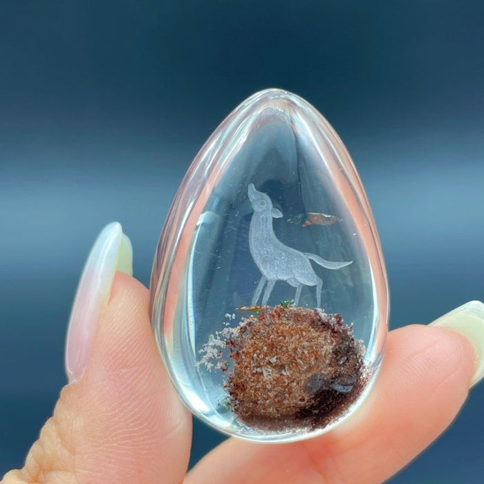 2 Pieces Beautiful Deer Garden Quartz Inner Scene Carving
