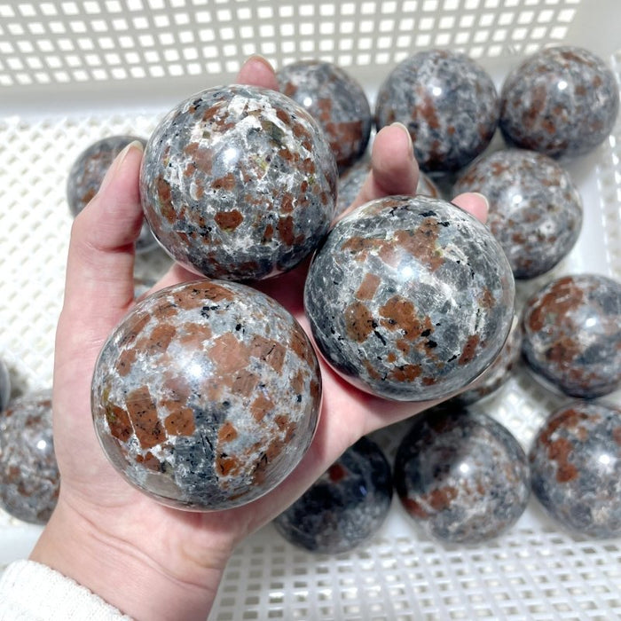 20 Pieces Yooperlite Crystal Spheres(UV-Reactive)