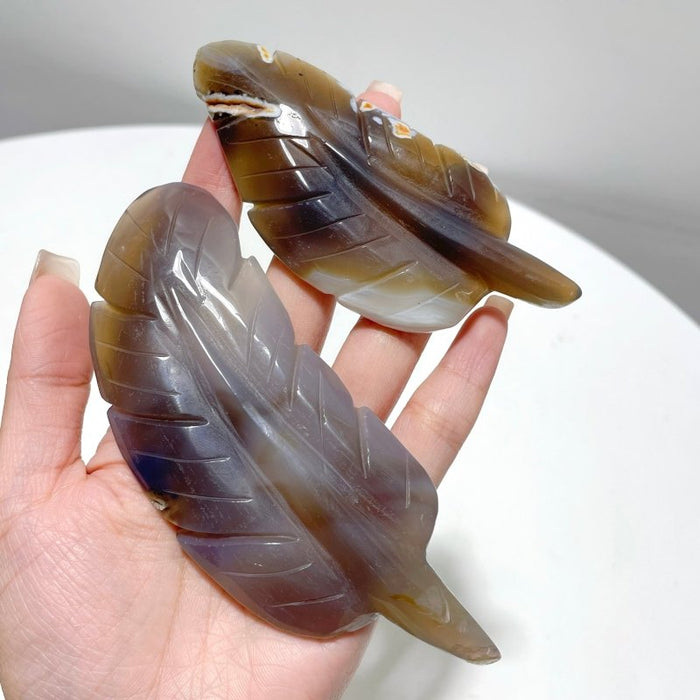 22 Pieces Beautiful Agate Feather Carving Closeout