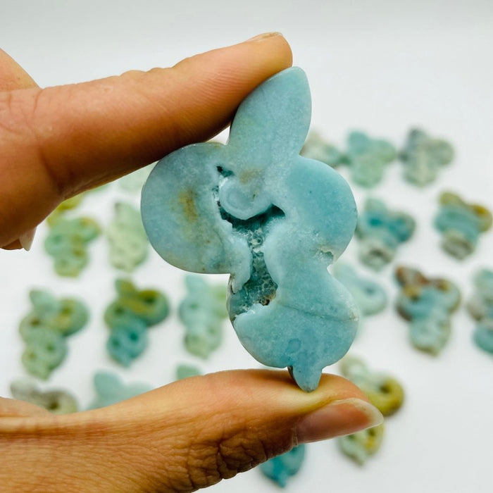 28 Pieces Blue Caribbean Calcite Snake Carving