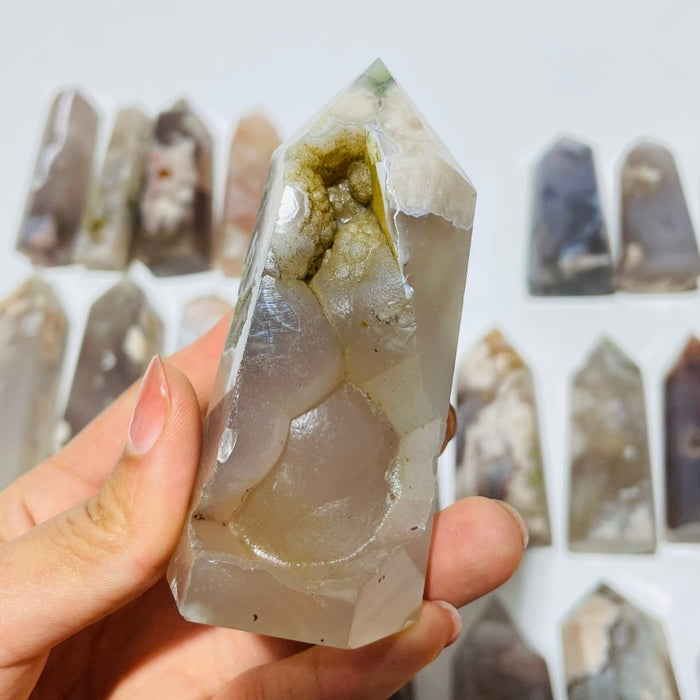29 Pieces Geode Sakura Flower Agate Tower Points