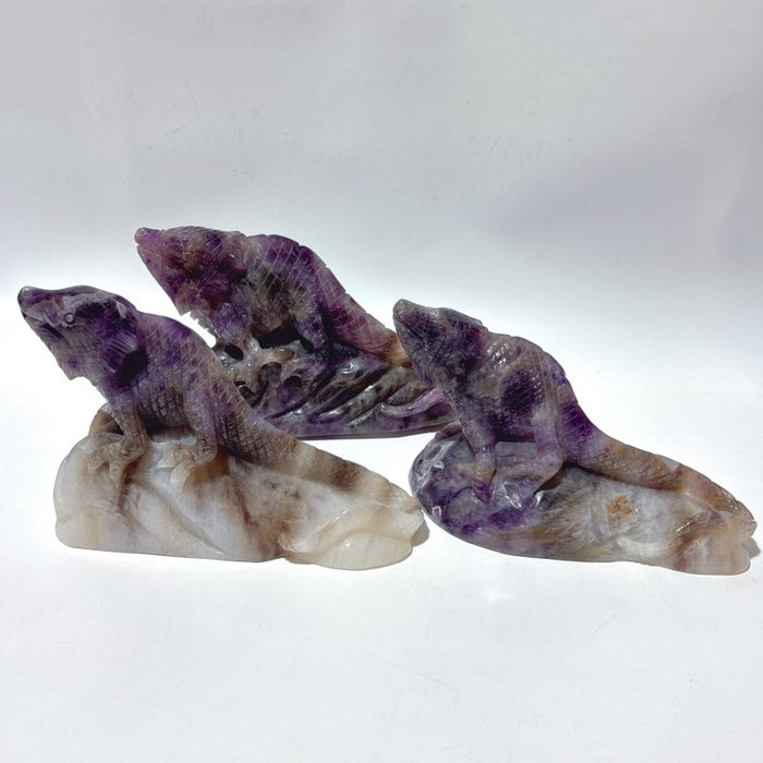 3 Pieces Chevron Amethyst Lizard Carving