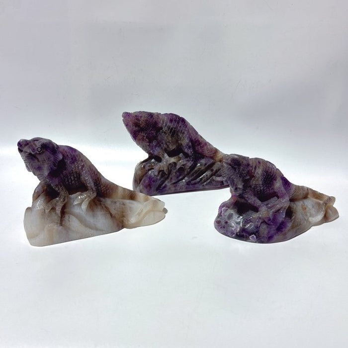 3 Pieces Chevron Amethyst Lizard Carving
