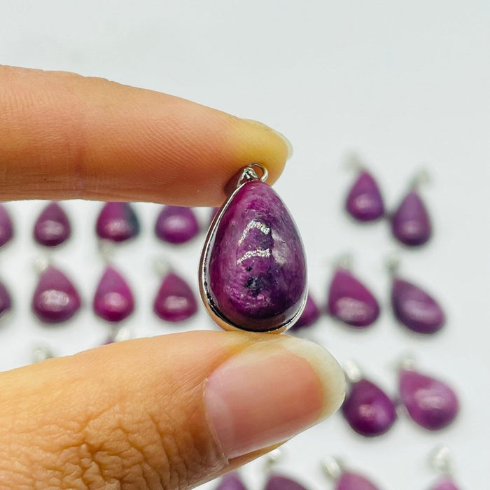 32 Pieces High Quality Ruby Zoisite Pendant Charm