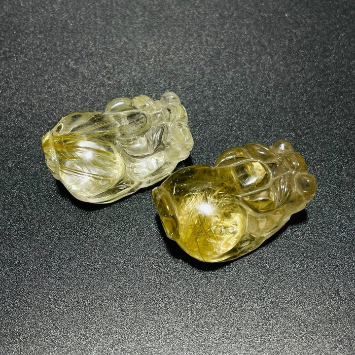 2 Pieces High Quality Golden Rutile Pi Xiu Carving