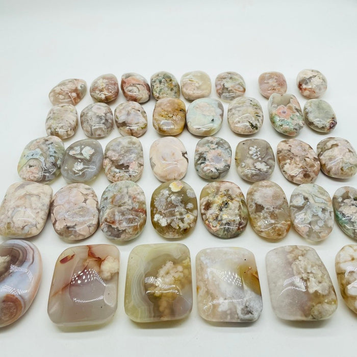 38Pieces High Quality Sakura Flower Agate Palm Stone