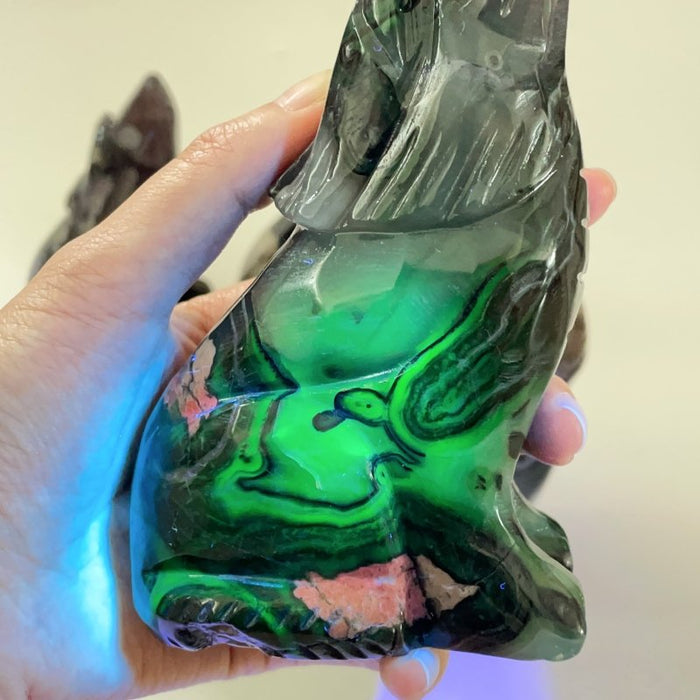 5 Pieces Large Volcanic Agate Wolf Carving(UV-Reactive)