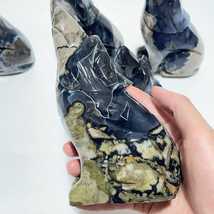 5 Pieces Large Volcanic Agate Wolf Carving(UV-Reactive)