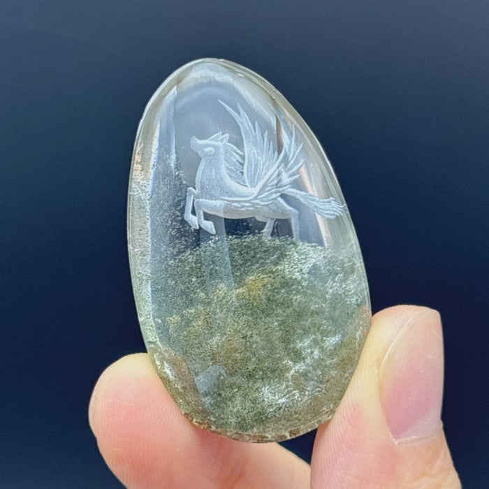 5 Pieces Pegasus Garden Quartz Inner Scene Carving