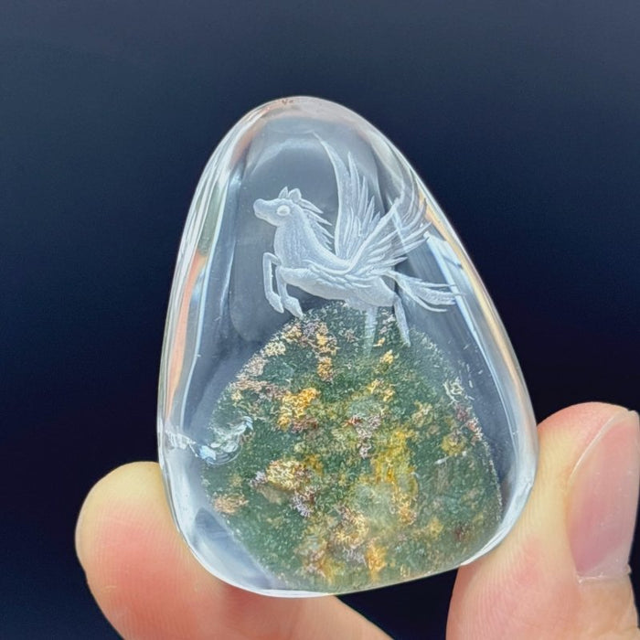 5 Pieces Pegasus Garden Quartz Inner Scene Carving