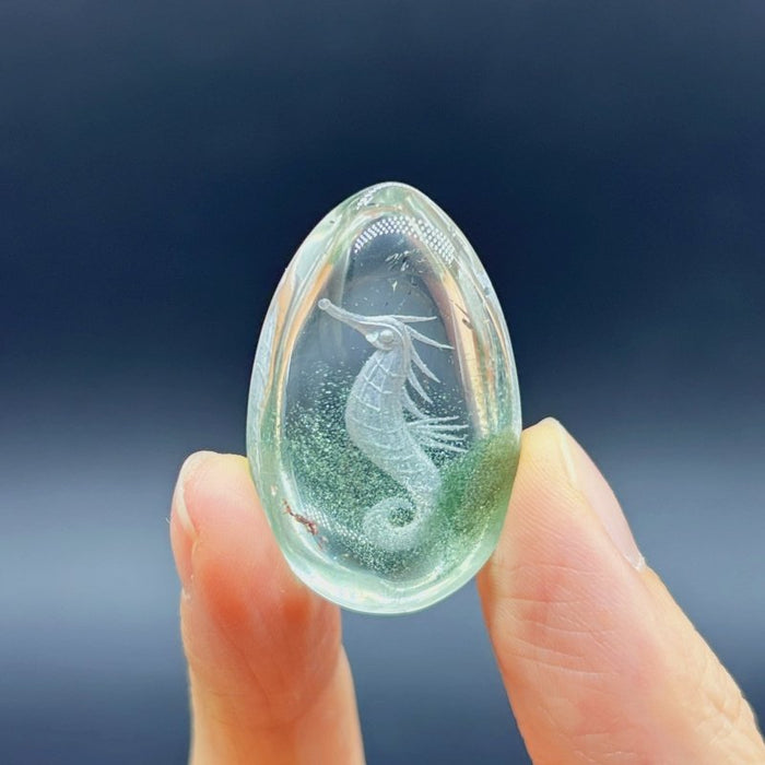 5 Pieces Seahorse Garden Quartz Inner Scene Carving