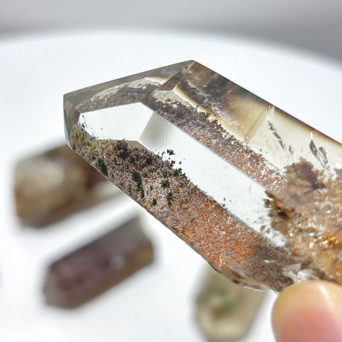 6 Pieces Beautiful Garden Quartz Points Raw Bottom