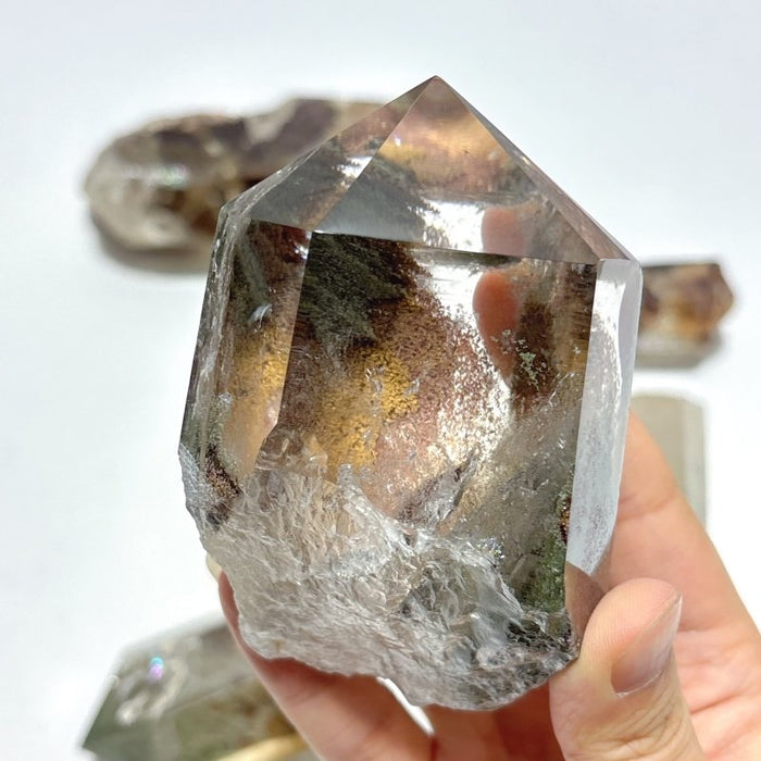 6 Pieces Beautiful Garden Quartz Points Raw Bottom