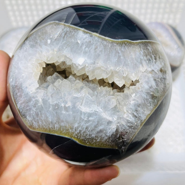 6 Pieces Beautiful Geode Agate Spheres