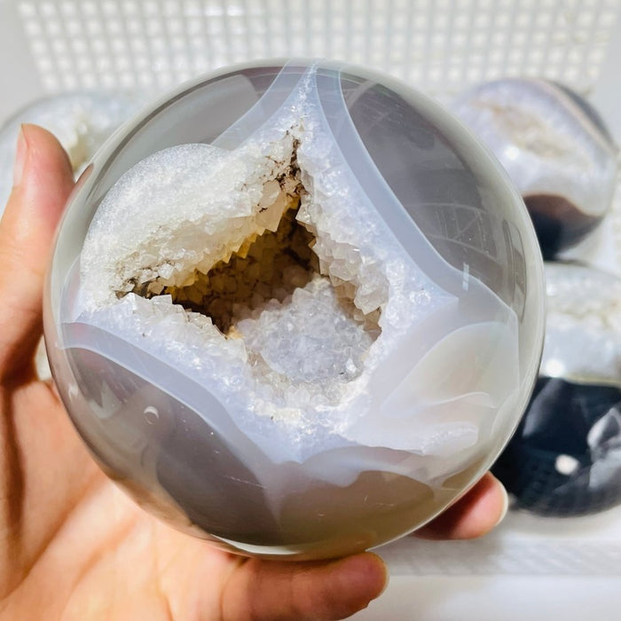 6 Pieces Beautiful Geode Agate Spheres