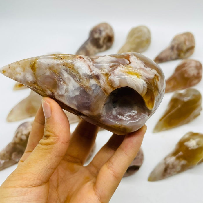 16 Pieces High Quality Sakura Agate Crow Skull Carving