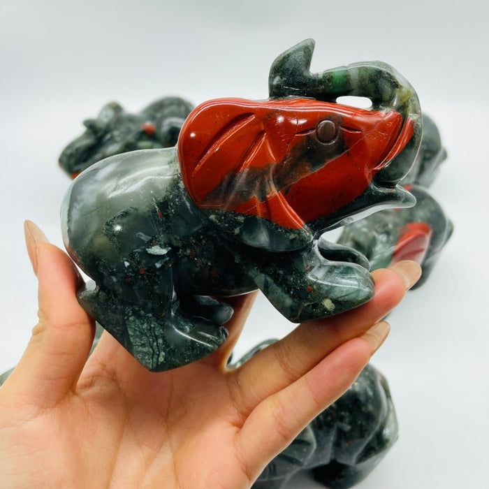 8 Pieces Africa Blood Stone Elephant Animal Carving