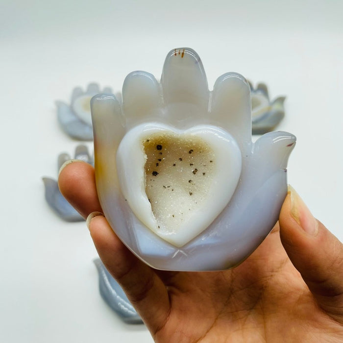 8 Pieces Geode Druzy Agate Stand Beautiful Hand Heart Carving