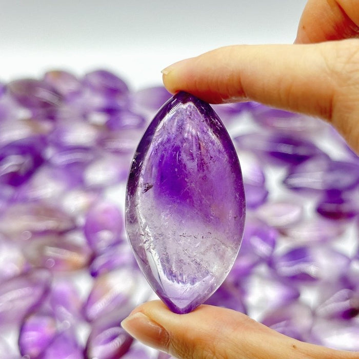 91 Pieces Amethyst Horse Eye Shape