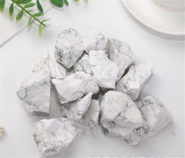 Howlite Rough Raw Stones Wholesale