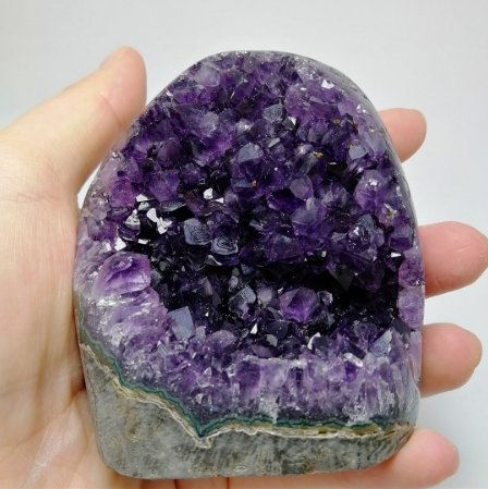 Natural Amethyst Clusters Geodes Wholesale