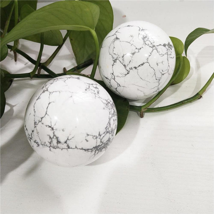 Howlite Spheres Wholesale 2-3in(5-7.5cm)